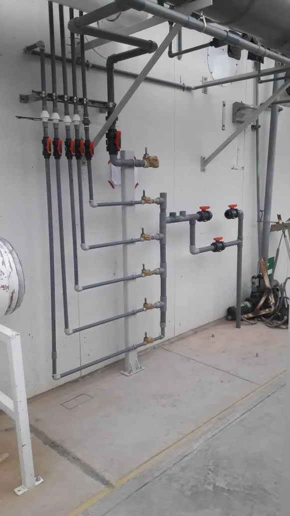 nipleria en presurizador CM Antapaccay